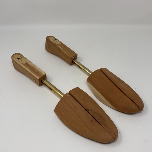 Men’s Cedar Shoe Trees Men’s Warehouse Size L - Picture 6 of 6